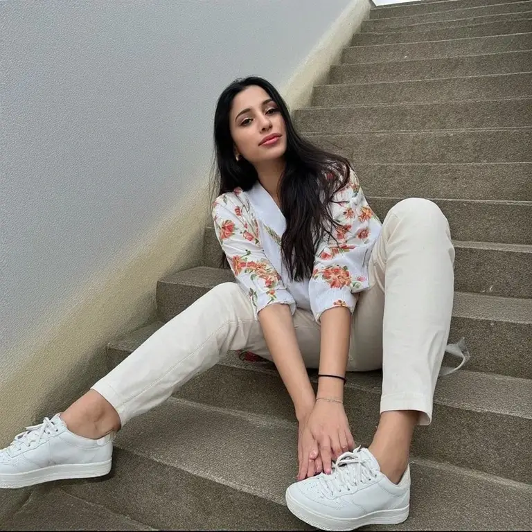 Model Escort in Delhi